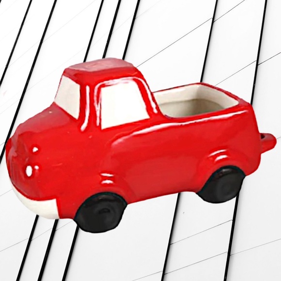 RED PICK UP TRUCK CERAMIC PLANTER NWT - Picture 2 of 10